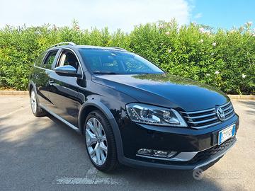 Volkswagen Passat 4x4 2.0 Tdi - Cambio Automatico