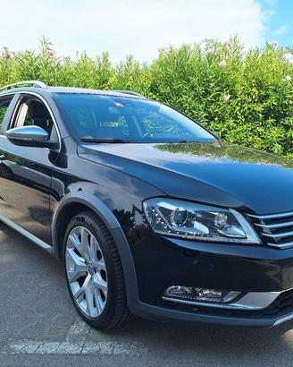 Volkswagen Passat 4x4 2.0 Tdi - Cambio Automatico