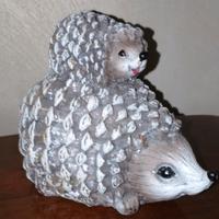 Coppia simpatici ricci in resina