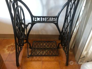 Macchina da cucire singer vintage