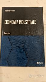 testo universitario