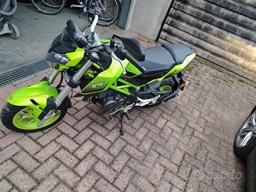 Benelli TNT naked 125