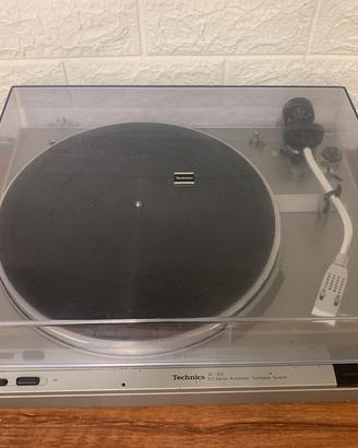 Giradischi Vintage Technics SL-303 intramontabile 