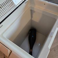 Frigorifero elettrico da campeggio