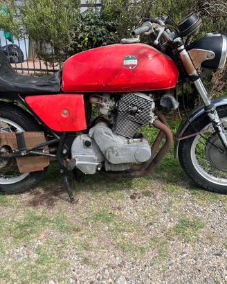 laverda 750 sf 1972 da restauro 