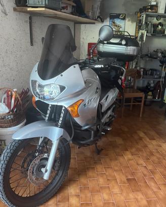 Honda transalp 650