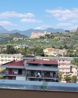 Appartamento piano ultimo Battipaglia