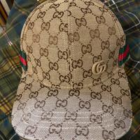 Cappello gucci