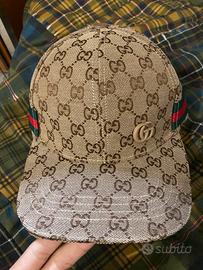 Cappello gucci