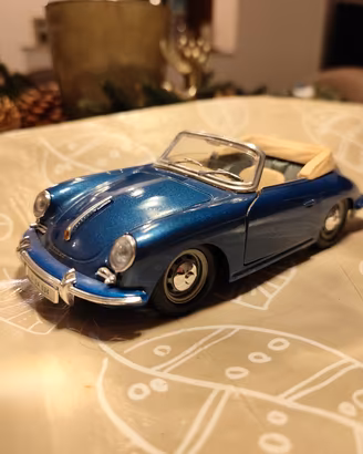Porsche 356 B Spyder 1961 scala 1/24, Bburago 