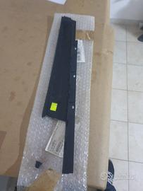 Modenatura montante porta per Audi A3 8v lucido.