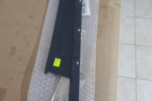 Modenatura montante porta per Audi A3 8v lucido.