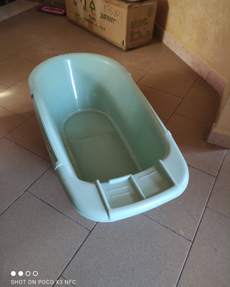 Vasca bagnetto bimbo chicco
