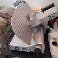 Affettatrice elettrica professionale lama 33 cm