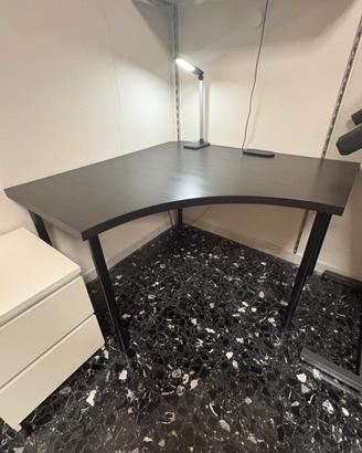 Scrivania angolare ikea