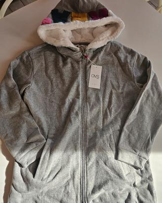 Felpa c/cappuccio in peluches 