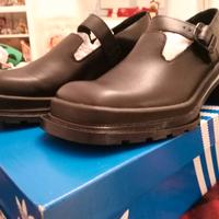 Scarpe Dr. Martens
