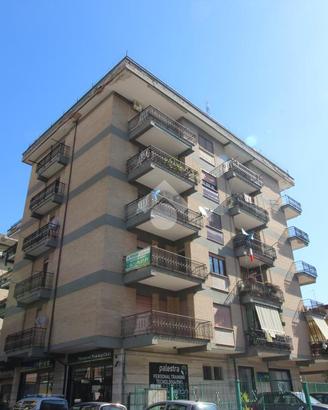 4 LOCALI A CASAGIOVE