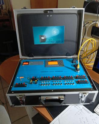 Trainer  PLC Siemens Logo!8