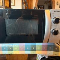 Microonde SilverCrest SMW 700 D3