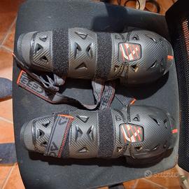 ginocchiere Acerbis profile 2.0