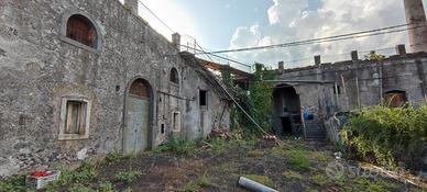 Antica Distilleria Con Terreno