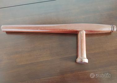 Tonfa in legno 