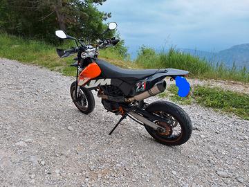 ktm 690 smc