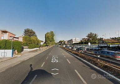 Anagnina monolocale con balcone e posto auto