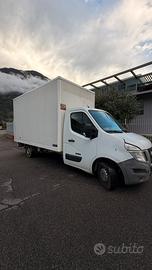 Nissan NV400 furgonato