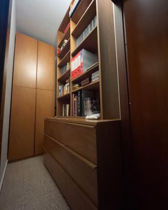 Libreria + cassettiera in legno