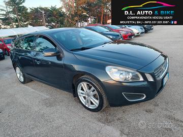 Volvo V60 D2 1.6 Momentum
