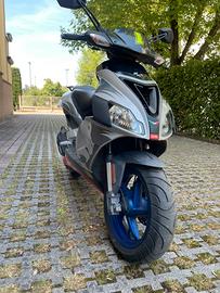 Aprilia SR 50 R