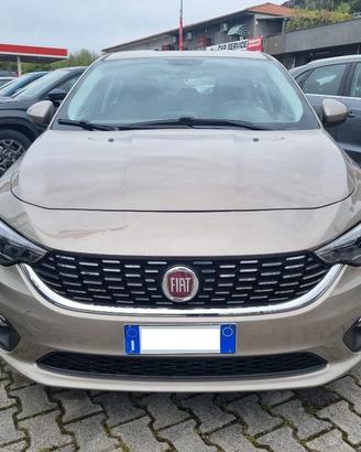 FIAT Tipo 1.3 Mjt S&S 5 porte Lounge