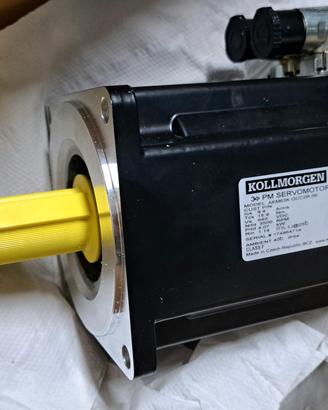 Servomotore sincrono KOLLMORGEN AKM63K