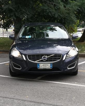 Volvo S60 tenuta benissimo