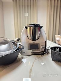 Bimby TM5 originale - completo di accessori.