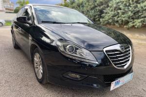 Lancia Delta 1.6 MJT DPF Argento
