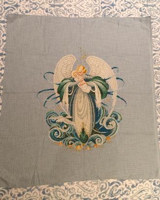 RICAMO A PUNTO CROCE