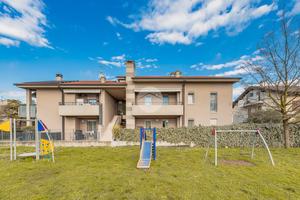 4 LOCALI A VILLAFRANCA DI VERONA