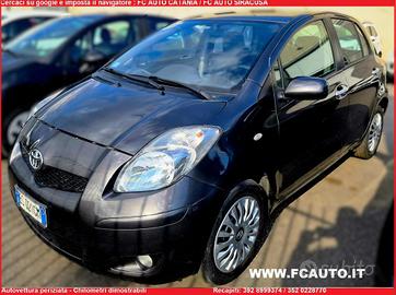 Toyota Yaris - 2010 1.3 5p Sol.