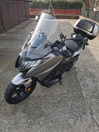 Honda Integra 750 dct control traction