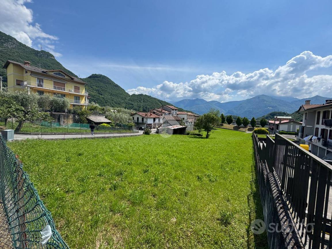 TER. RESIDENZIALE A PIANICO - Vista 2