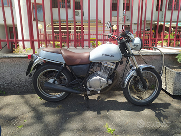 Suzuki tu250