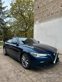 Alfa Romeo Giulia 2.2