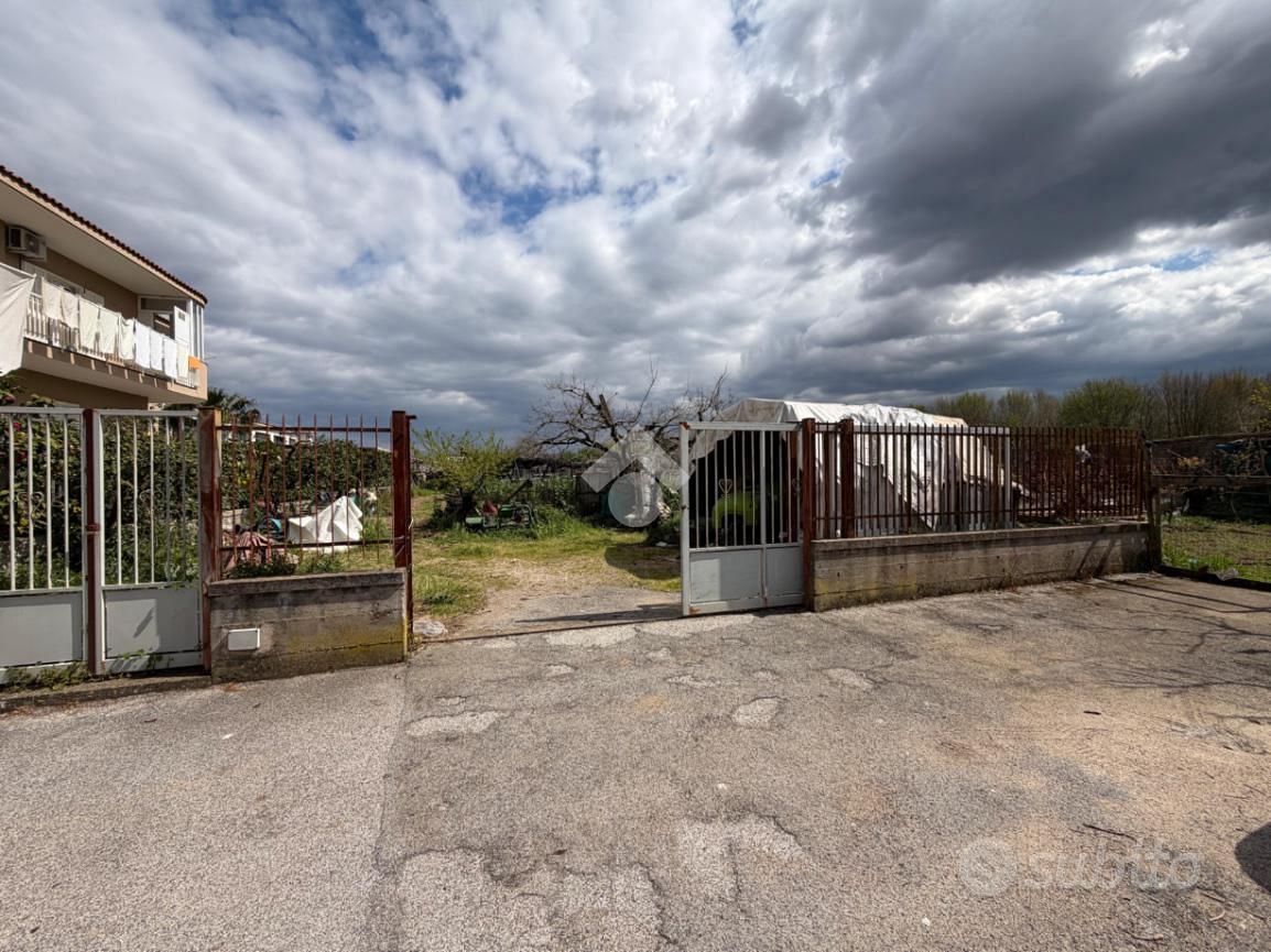 TER. AGRICOLO A CALVIZZANO - Vista 3