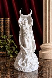 Statua decorativa della Dea della Luna