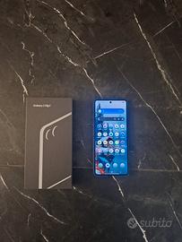 Samsung Galaxy Z Flip 7 - 512 gb