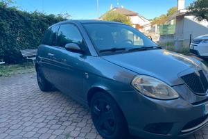 Ypsilon 1.2 60 cv