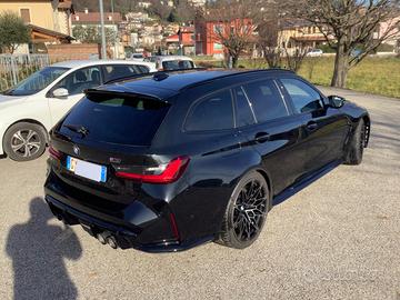 BMW M3 station